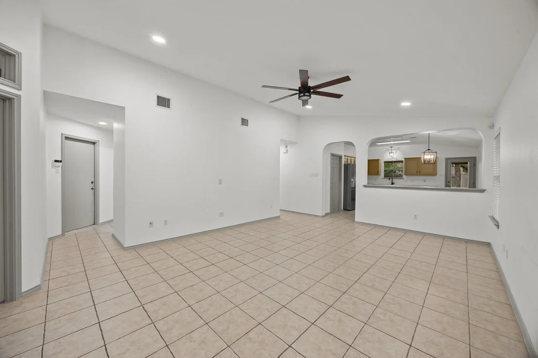 Photo of 16505 Castletroy DR