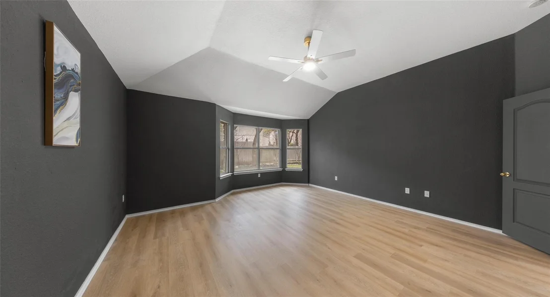 Photo of 2527 Crenshaw DR