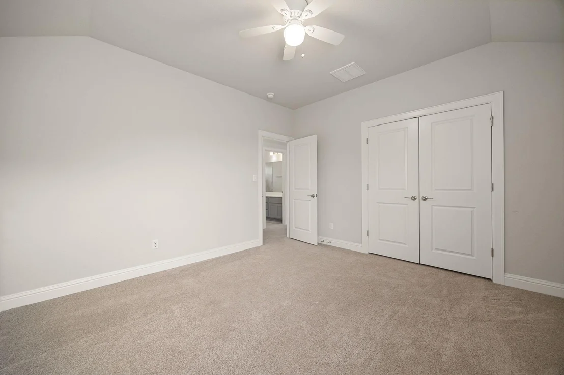 Photo of 109 Riverhill DR