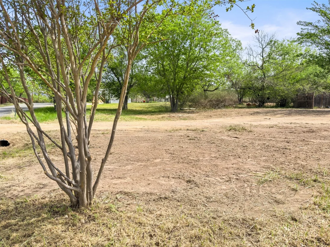 Photo of 933 County Road 118