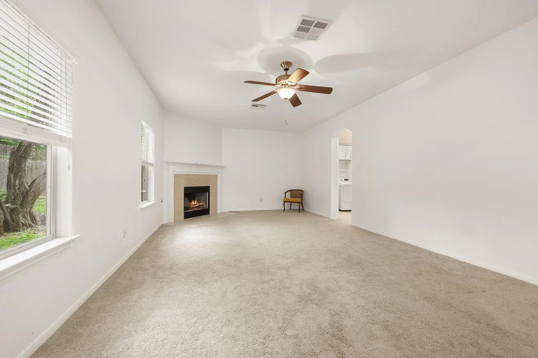 Photo of 813 Kevin Taylor DR