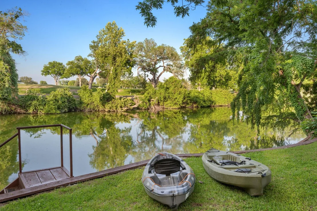 Photo of 302 Guadalupe River DR