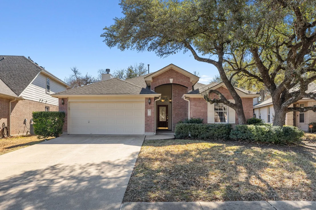 Photo of 2306 Clover Ridge DR