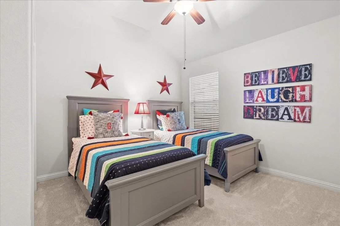 Photo of 843 Zappa DR