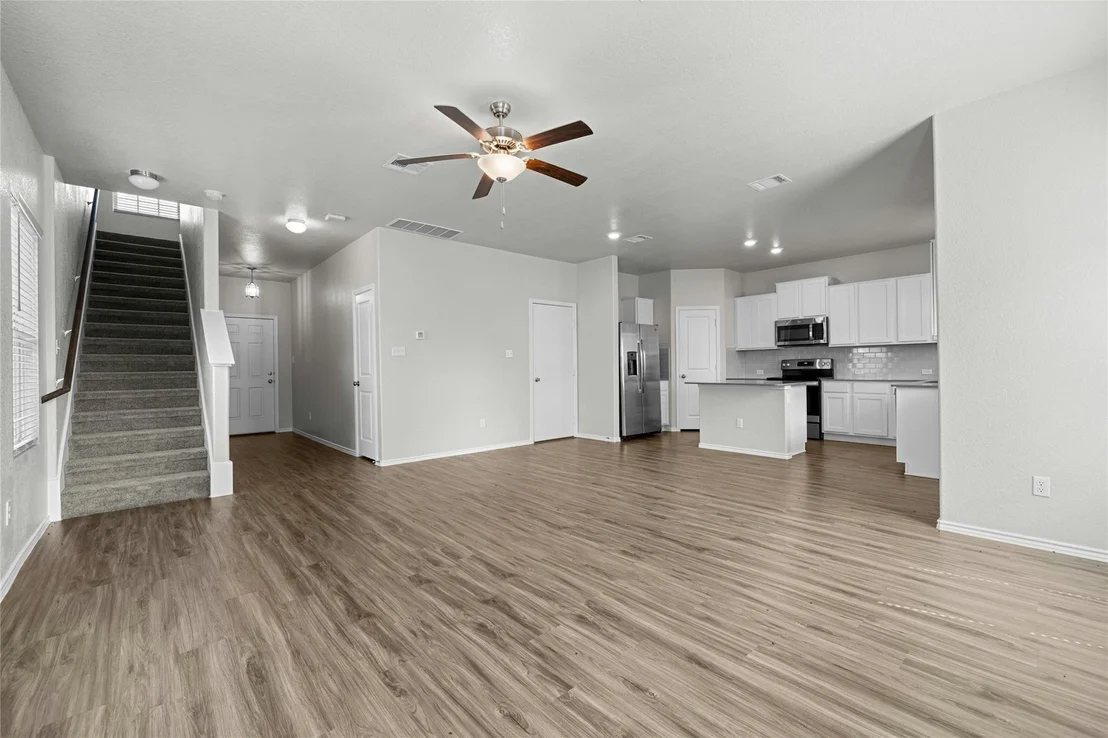 Photo of Unit 20C at 317 Circle WAY