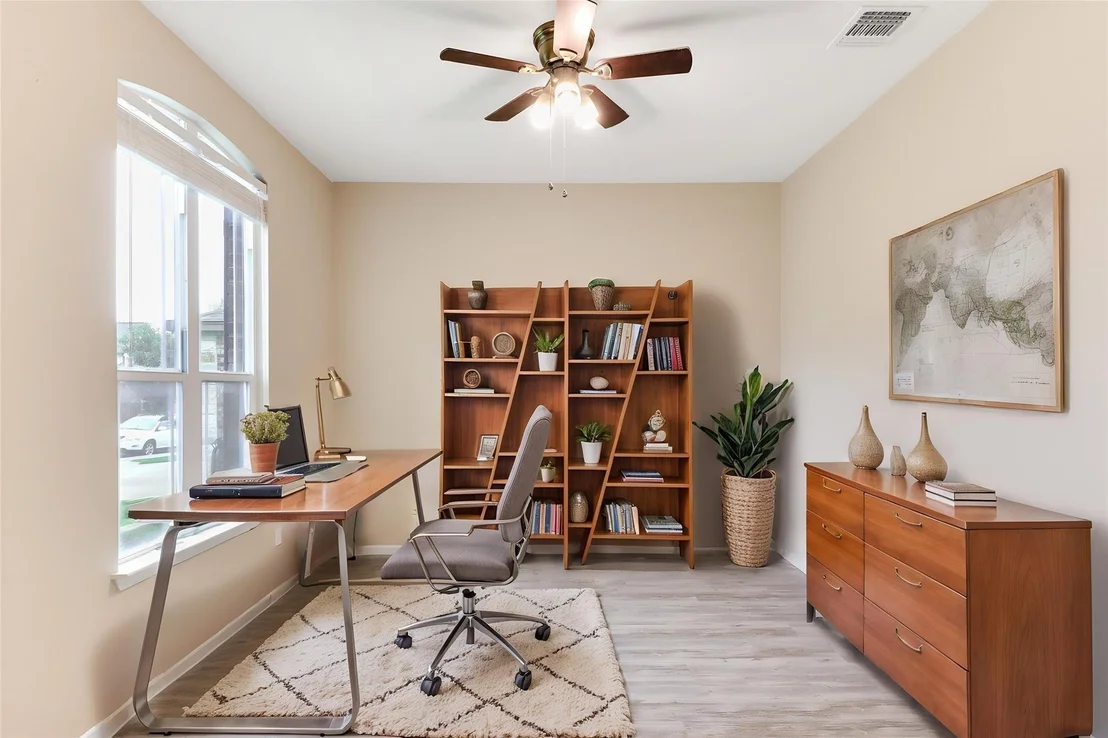 Photo of 1059 Toltec TRL