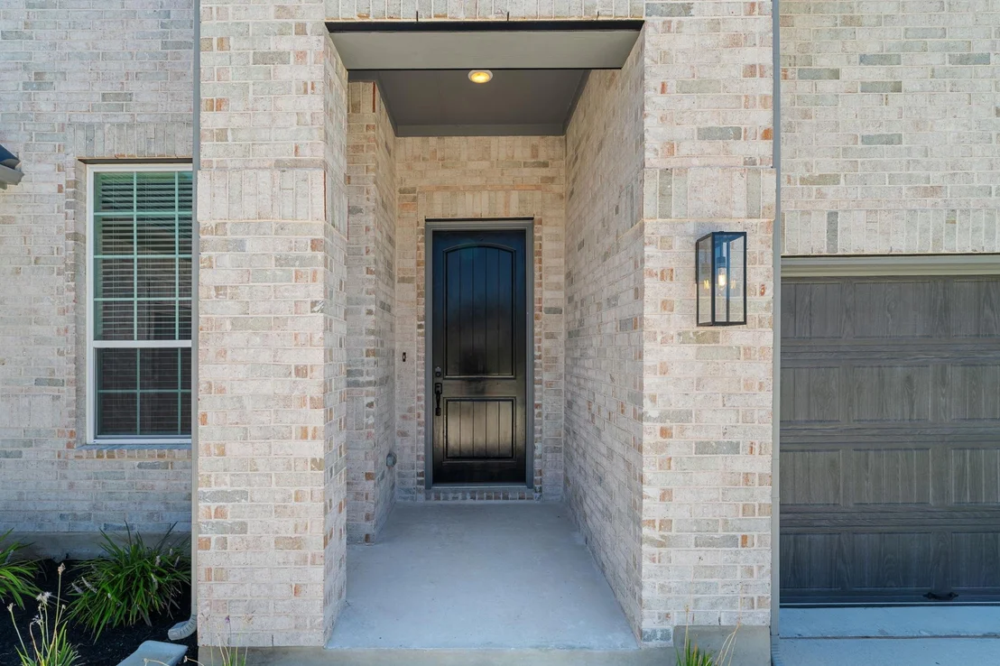 Photo of 1013 Painted Horse DR