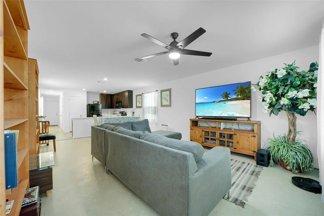 Photo of 36 Trinity CIR