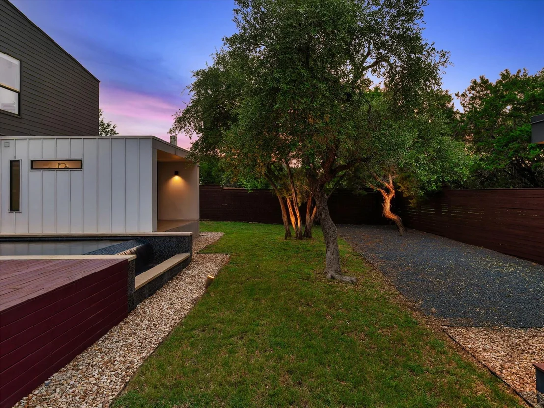 Photo of 15206 General Williamson Dr