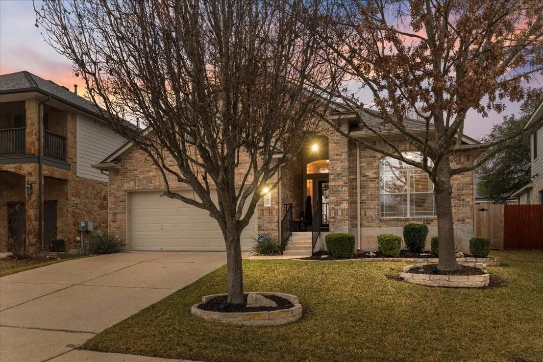 Photo of 843 Zappa DR
