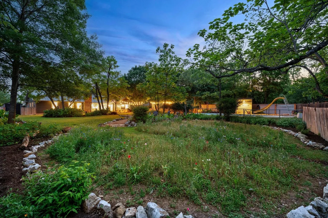Photo of 2400 Rustic Oak LN