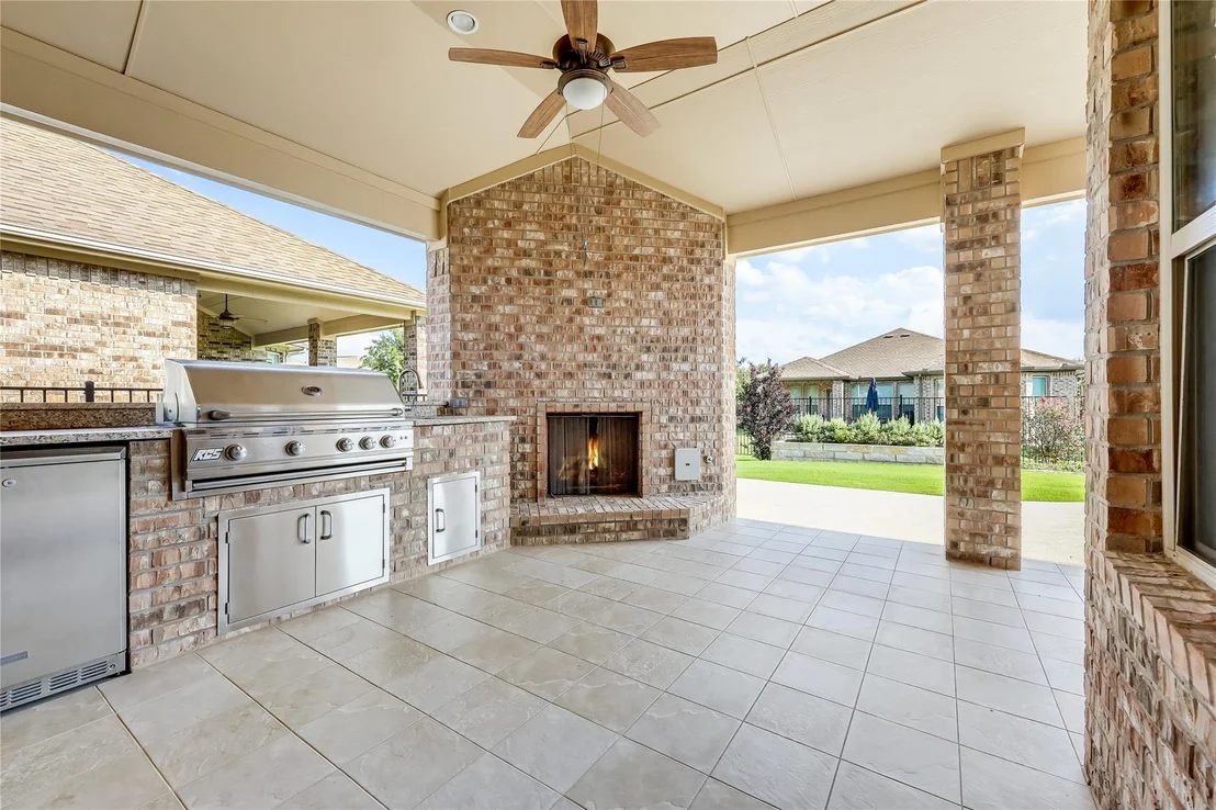 Photo of 3233 Veneto WAY