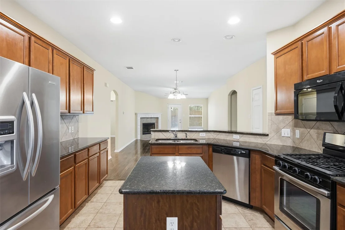 Photo of 1069 Talley LOOP
