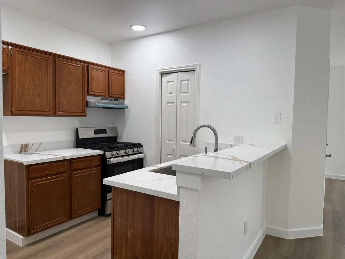 Photo of 1621 Parkfield CIR