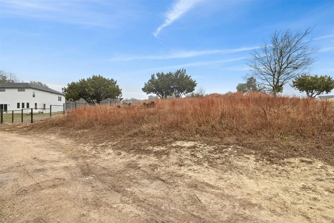 Photo of 701 Santa Maria RD