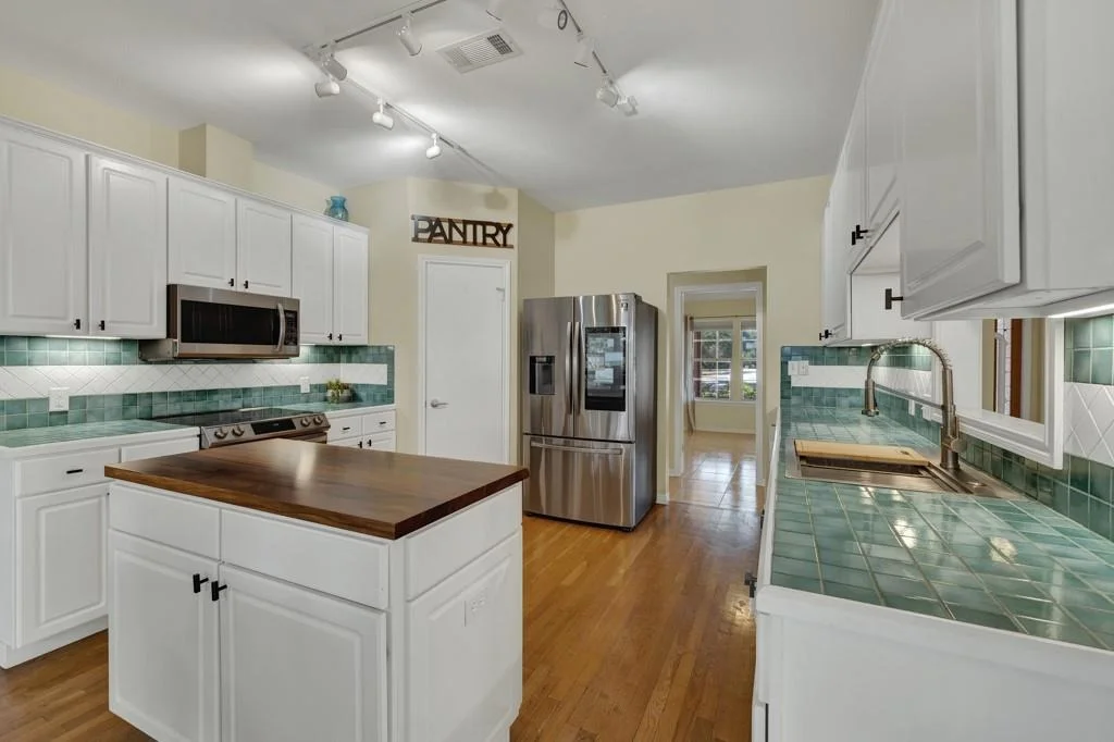 Photo of 2204 Annes TRL