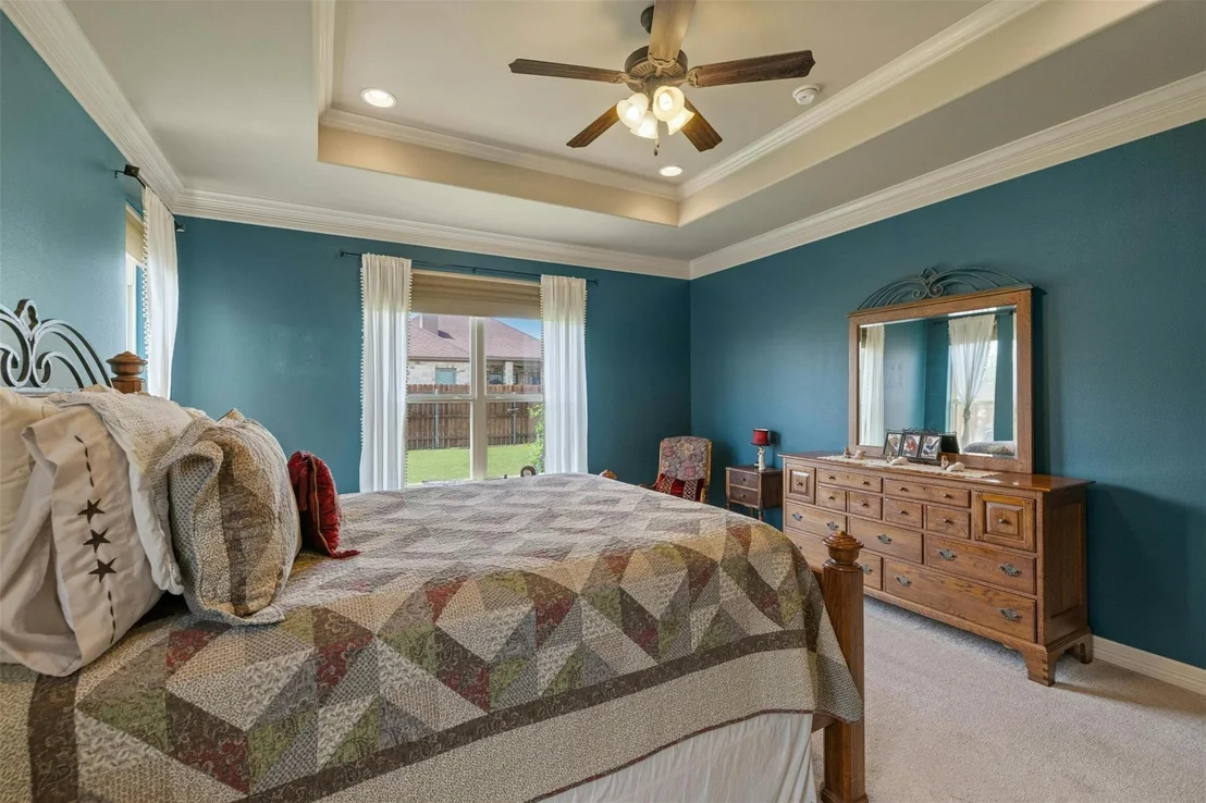 Photo of 212 Derek LN