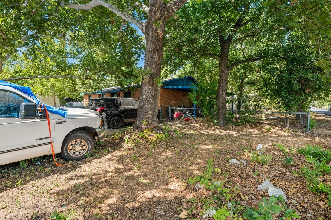 Photo of 9106 Capitol DR
