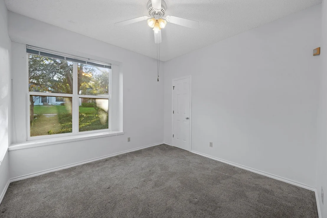 Photo of 11935 Meadowfire DR