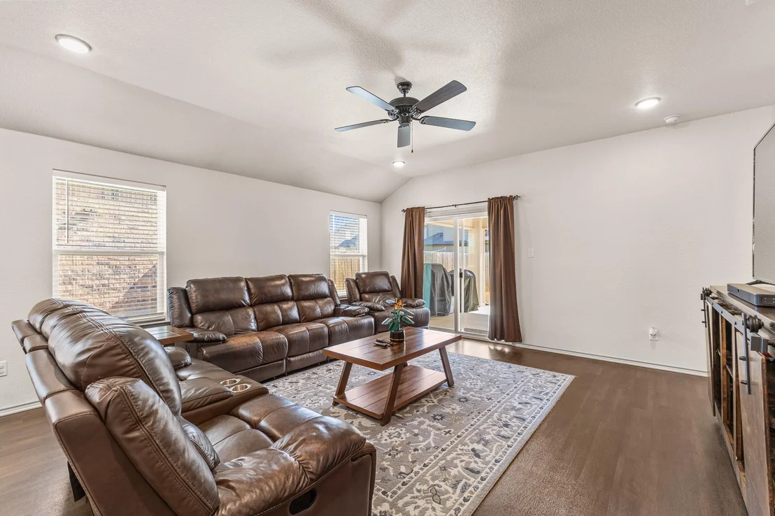 Photo of 6607 Cassidy LN
