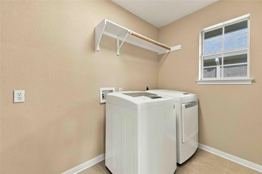 Photo of 10045 Planters Woods DR