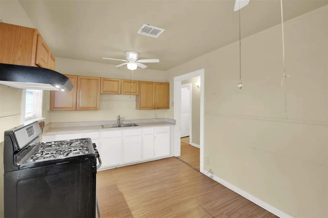 Photo of 511 Allen ST