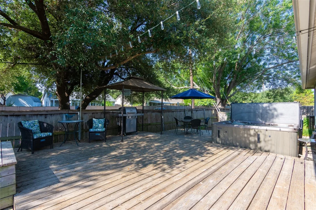 Photo of 1908 Matagorda DR