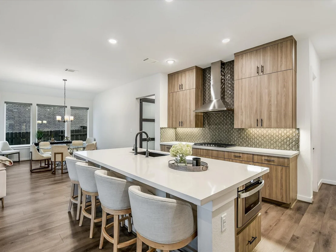 Photo of 361 Washington DR