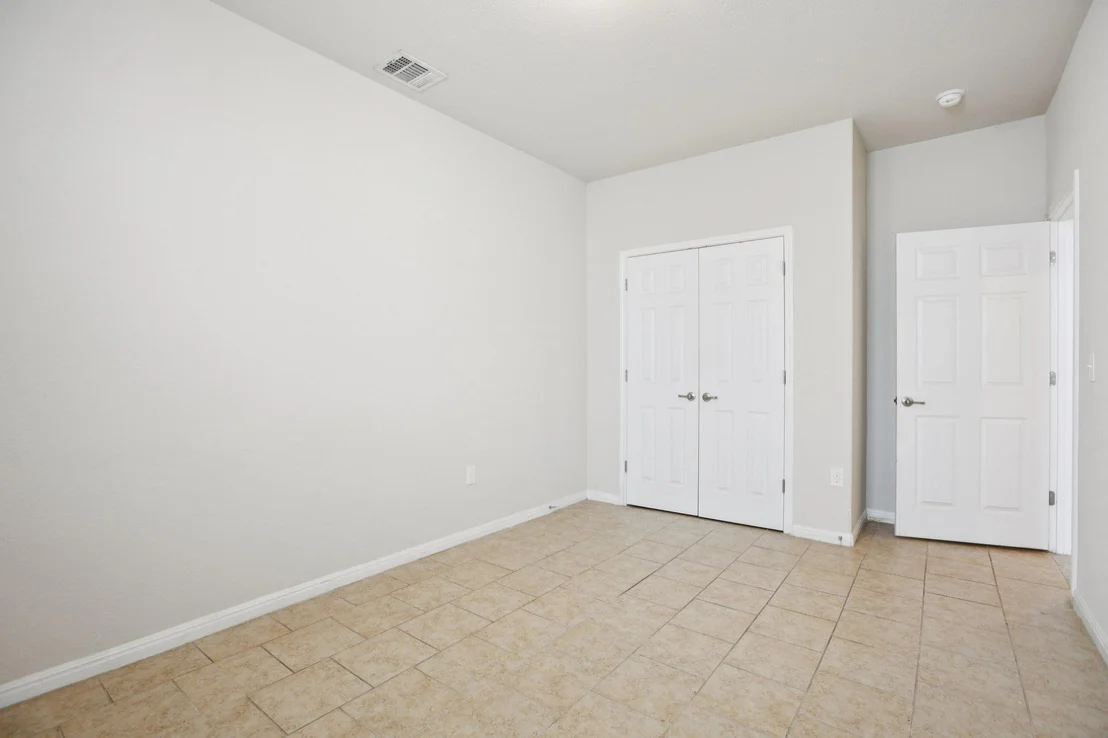 Photo of 176 Mayney LN