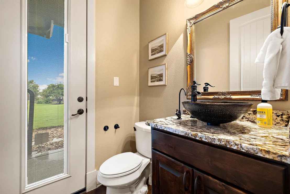 Photo of 201 Eagle Valley LN