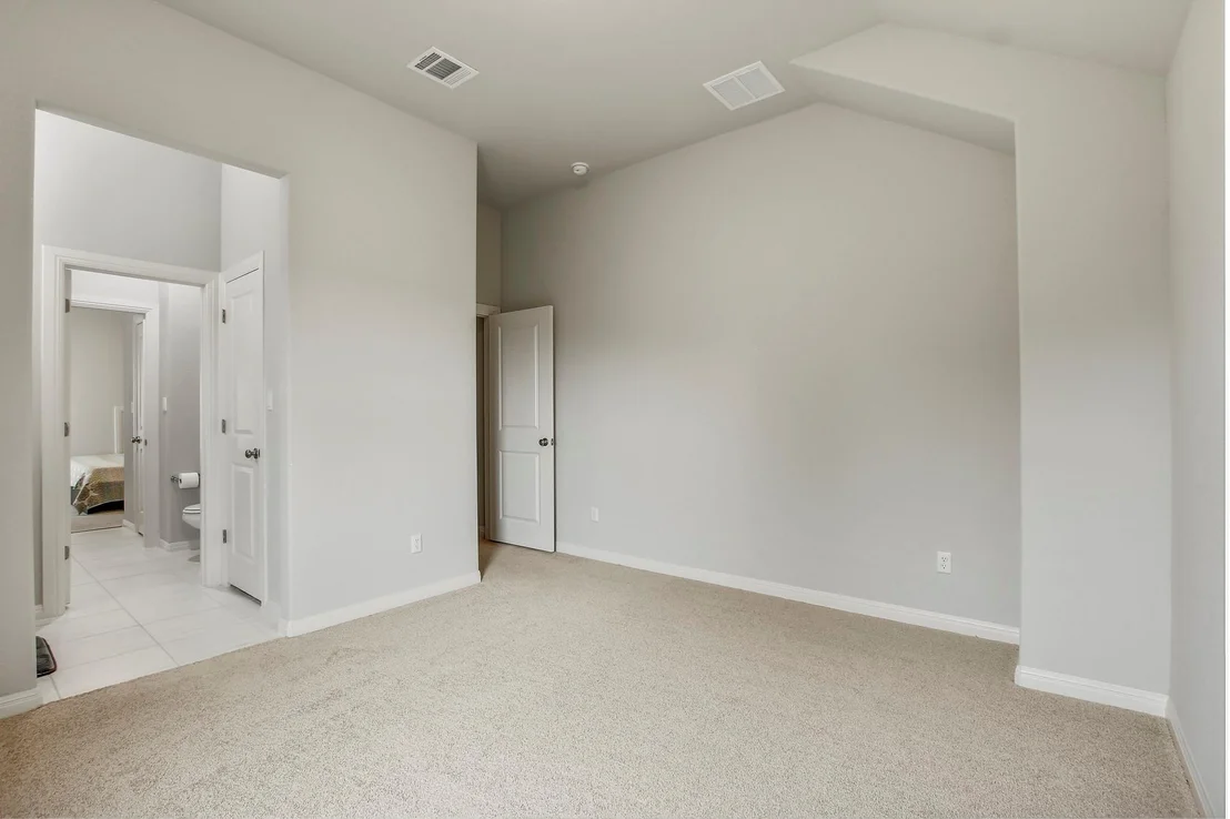 Photo of 525 Houston LOOP