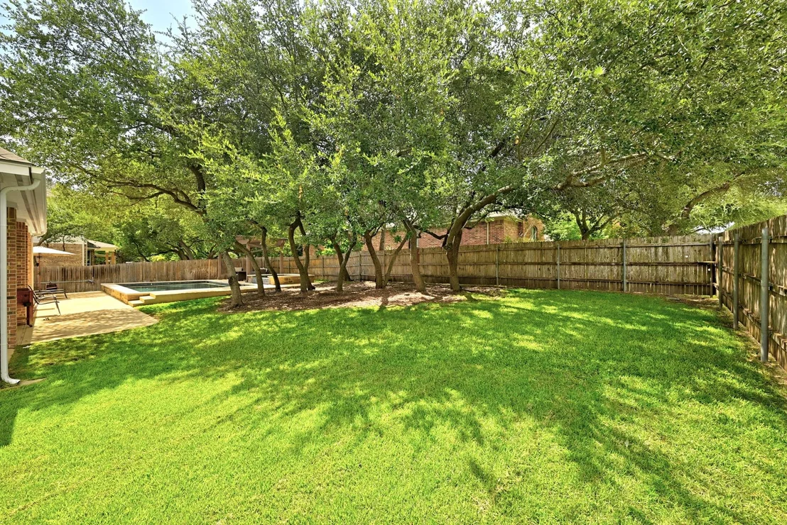 Photo of 1385 Pine Forest CIR