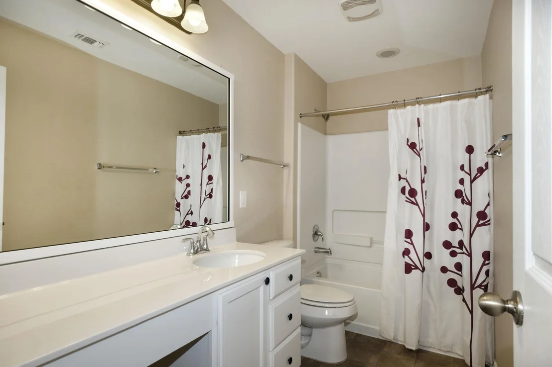 Photo of 1244 Yellow Iris RD