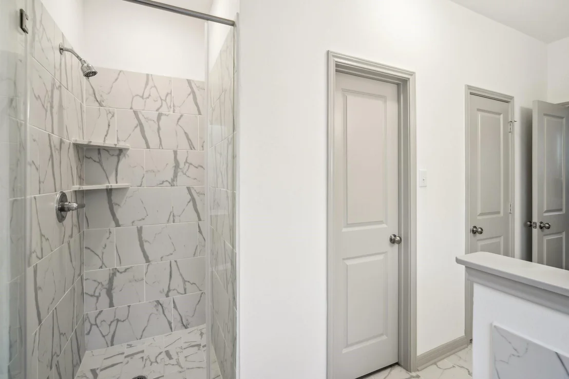 Photo of 6913 McGregor LOOP