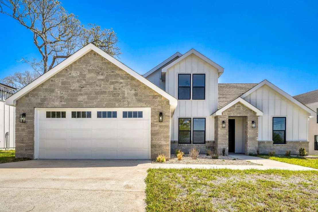 Photo of 208 Ulupau CIR
