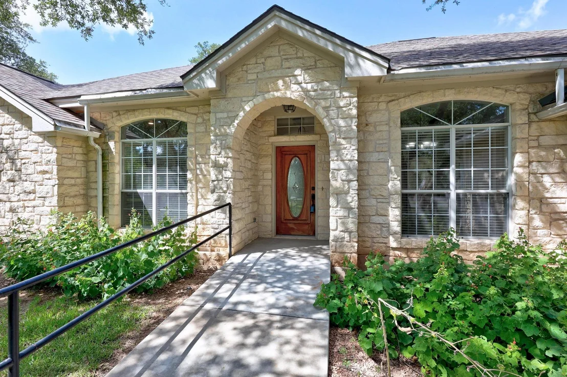 Photo of 125 Ridgewood CV
