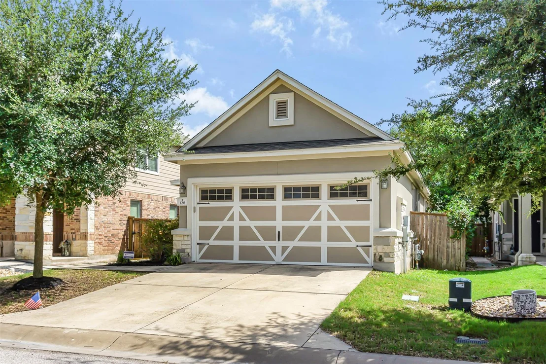 Photo of 128 Holstein ST