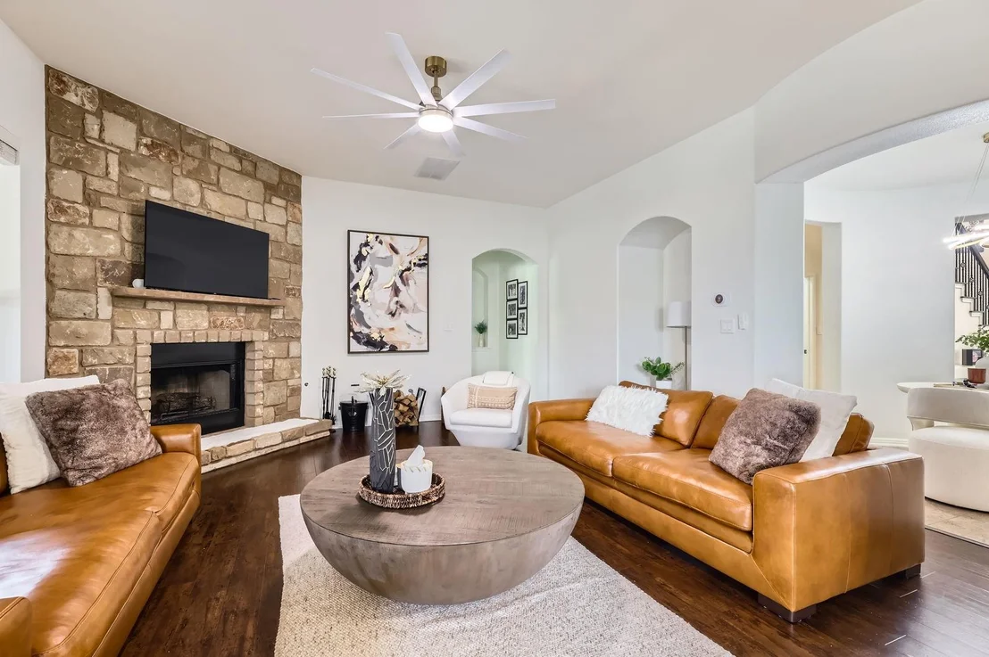 Photo of 4349 Green Tree DR