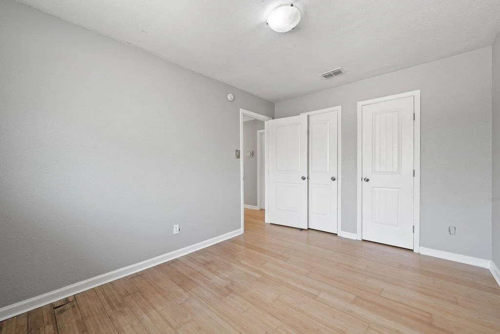 Photo of 1304 Lily TER