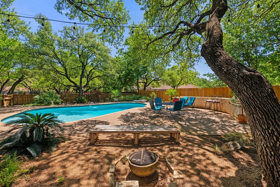 Photo of 2906 Quail Run DR