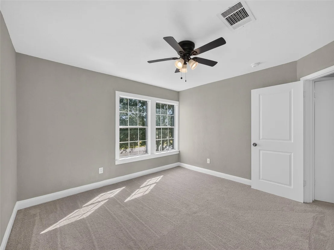 Photo of 3000 Ridgemont LN