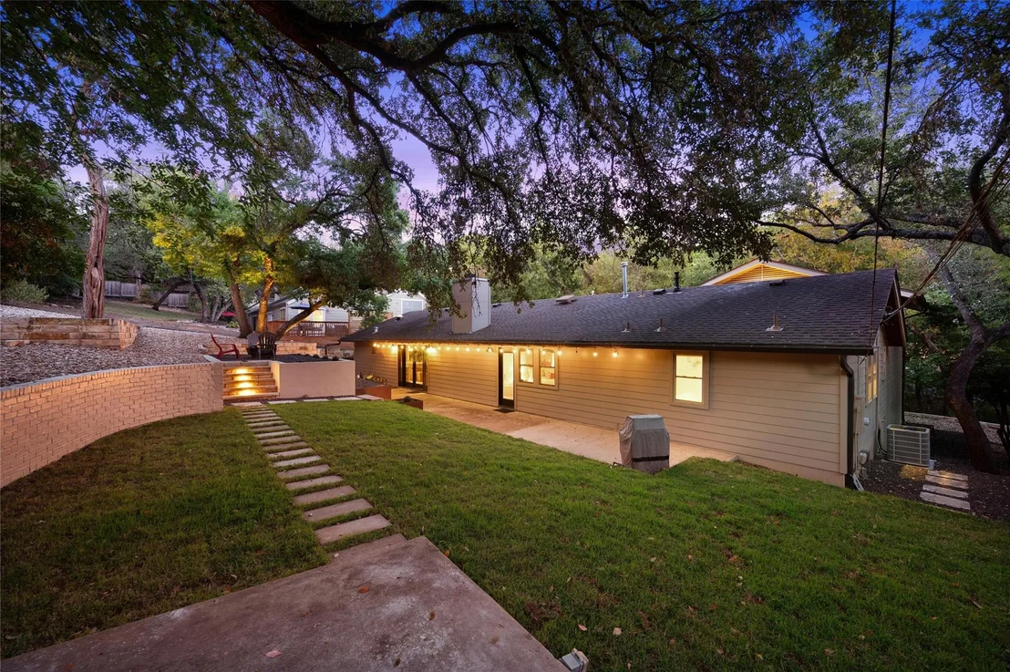 Photo of 6108 Highlandale DR
