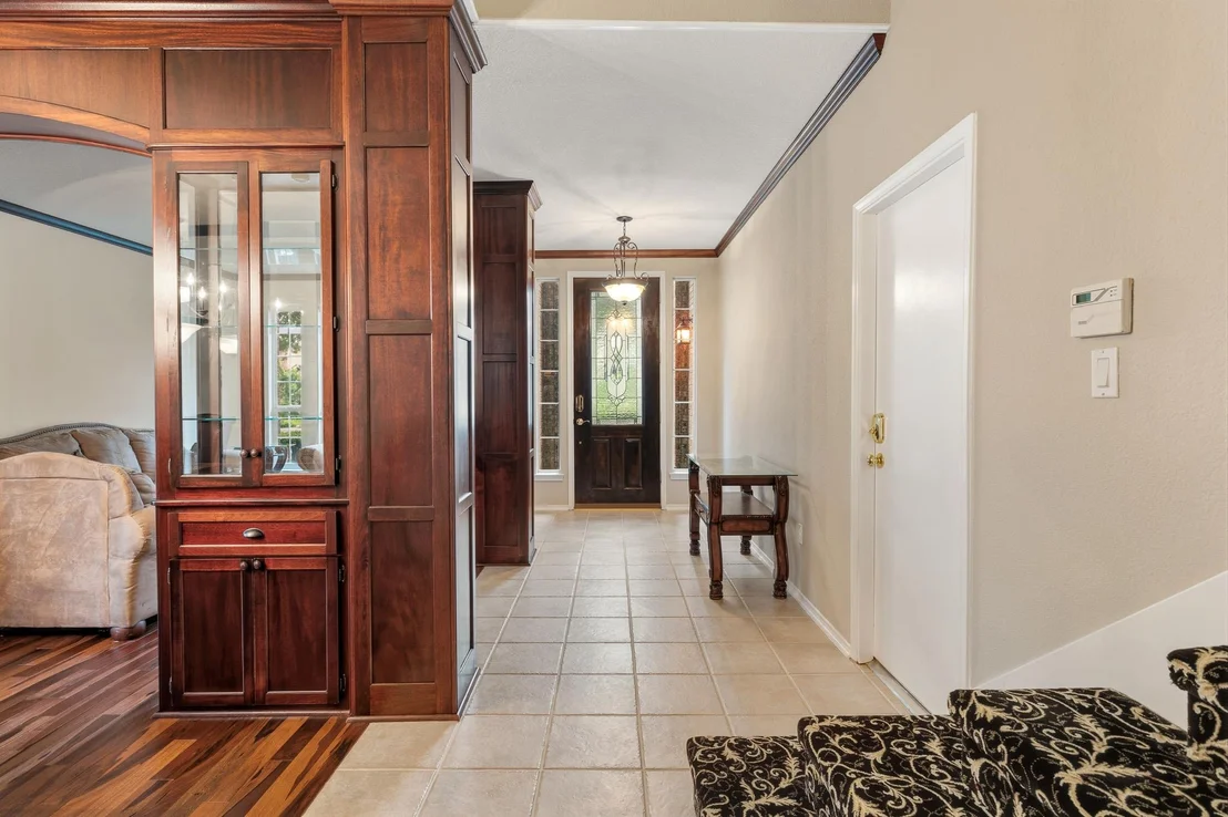 Photo of 905 Brighton Bend LN
