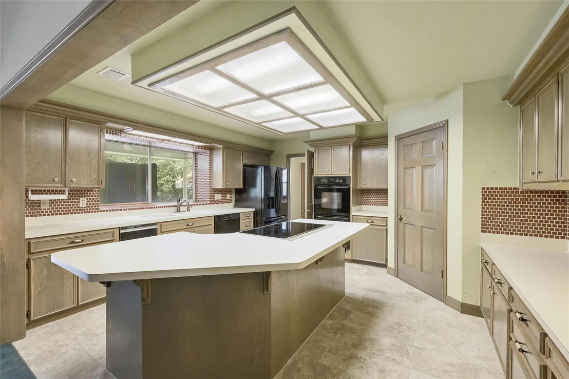 Photo of 3605 Silver Hill CIR