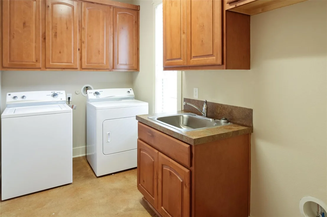 Photo of 9732 Alex LN