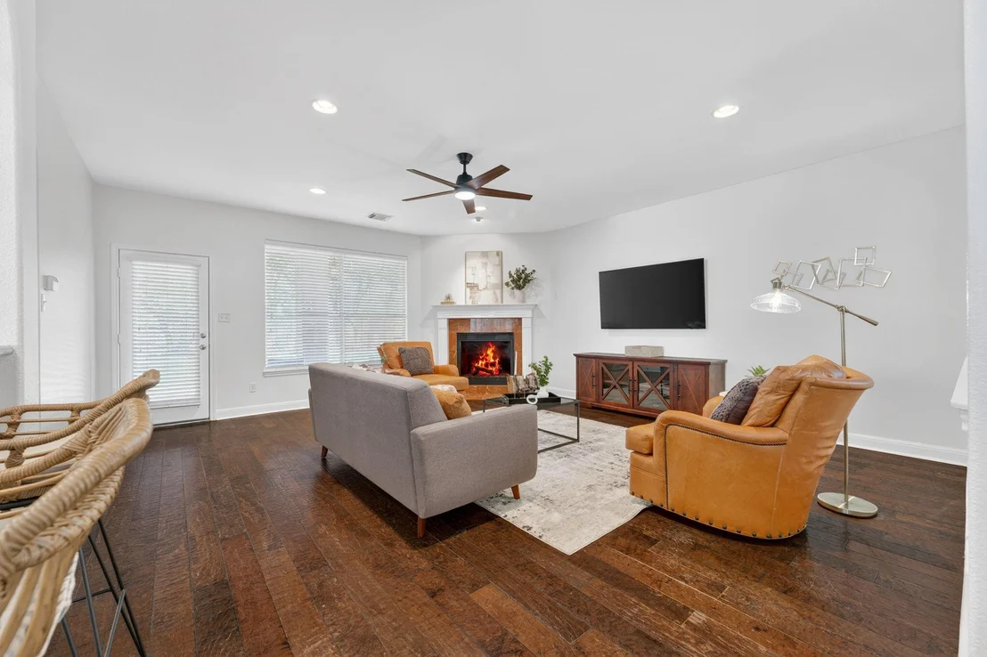 Photo of 7504 Moon Rock RD