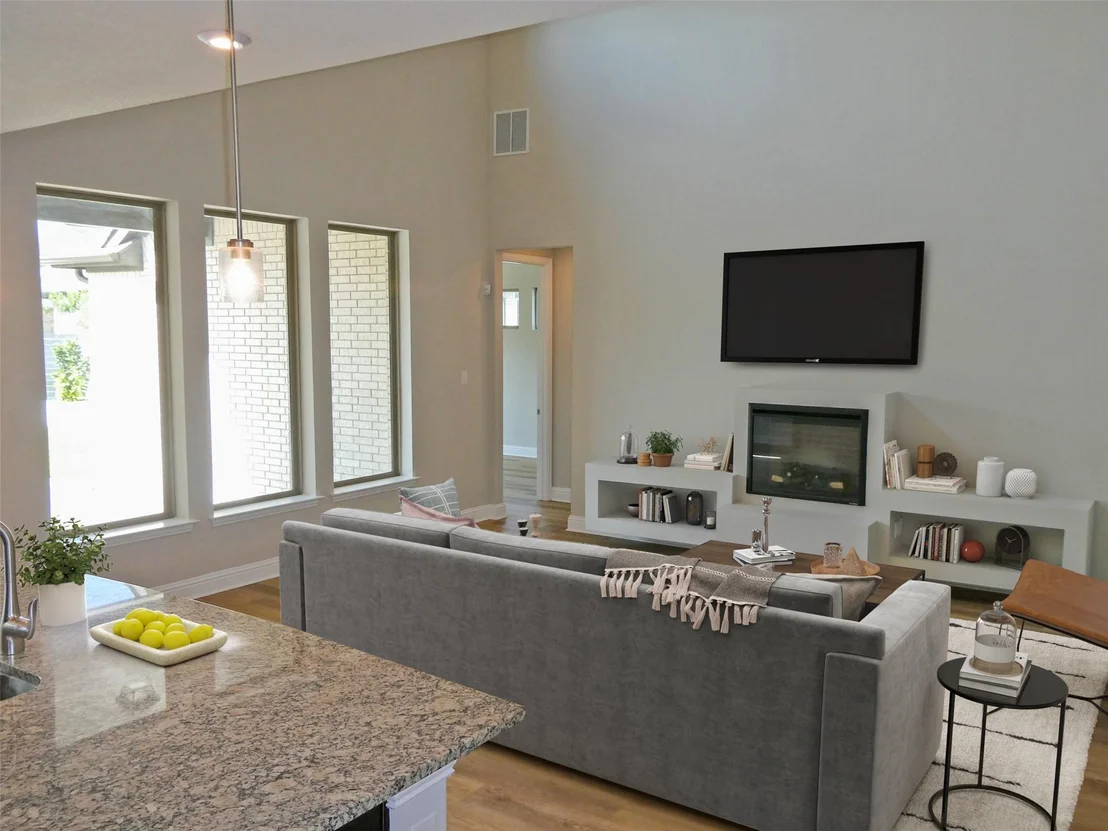 Photo of 1017 HIGHCREST