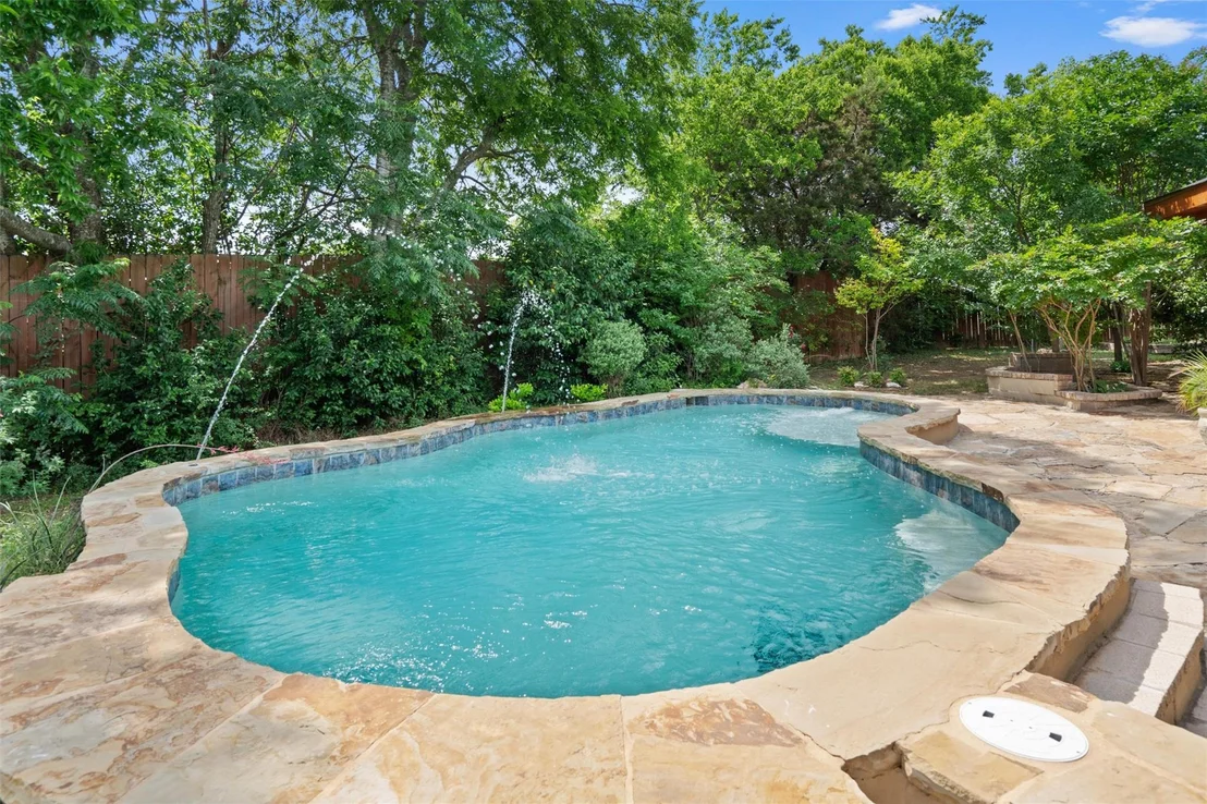 Photo of 117 Signal Hill DR