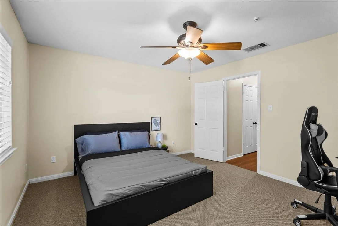 Photo of 10116 Pinehurst DR