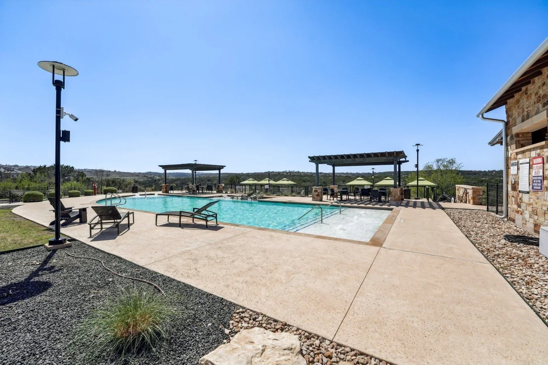 Photo of 6012 Empresa DR
